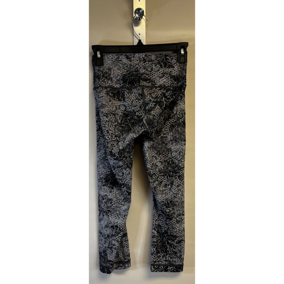 Lululemon Wunder Under 22” Luxtreme Serigraph Starlight Black Multi size 4. D17 - Picture 2 of 4